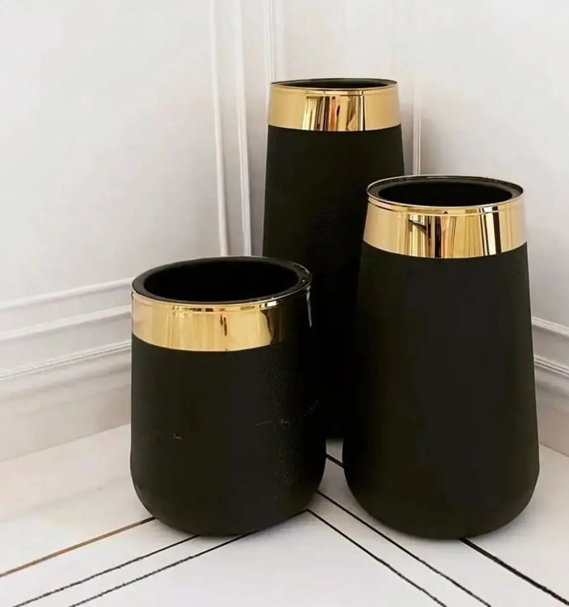 18 Leaf Zebra Planter Set 3 feet