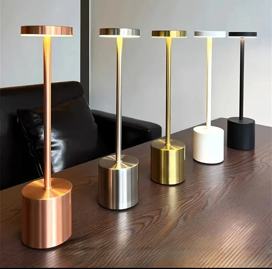 Lumina Elegance Luxe Lamp