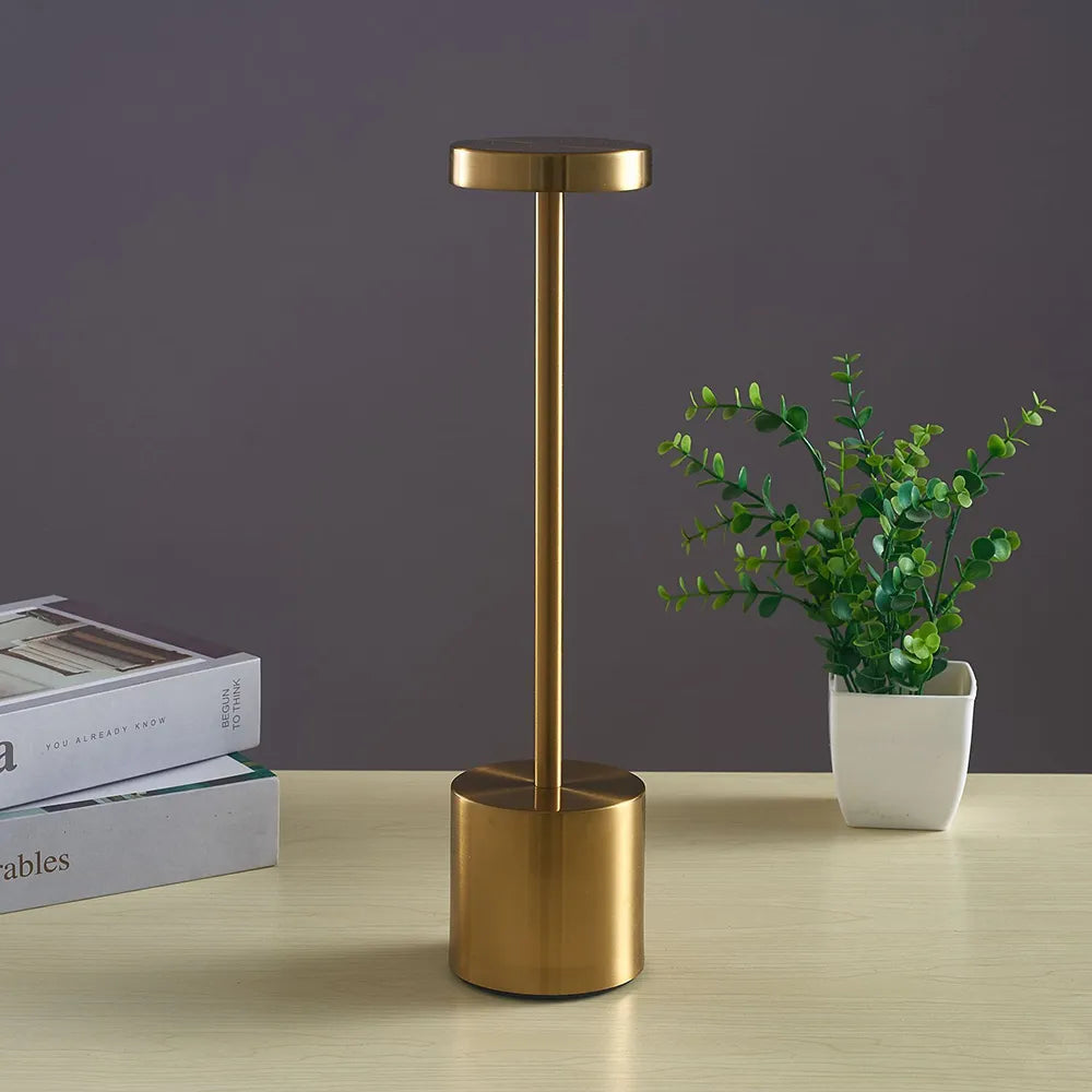 Lumina Elegance Luxe Lamp