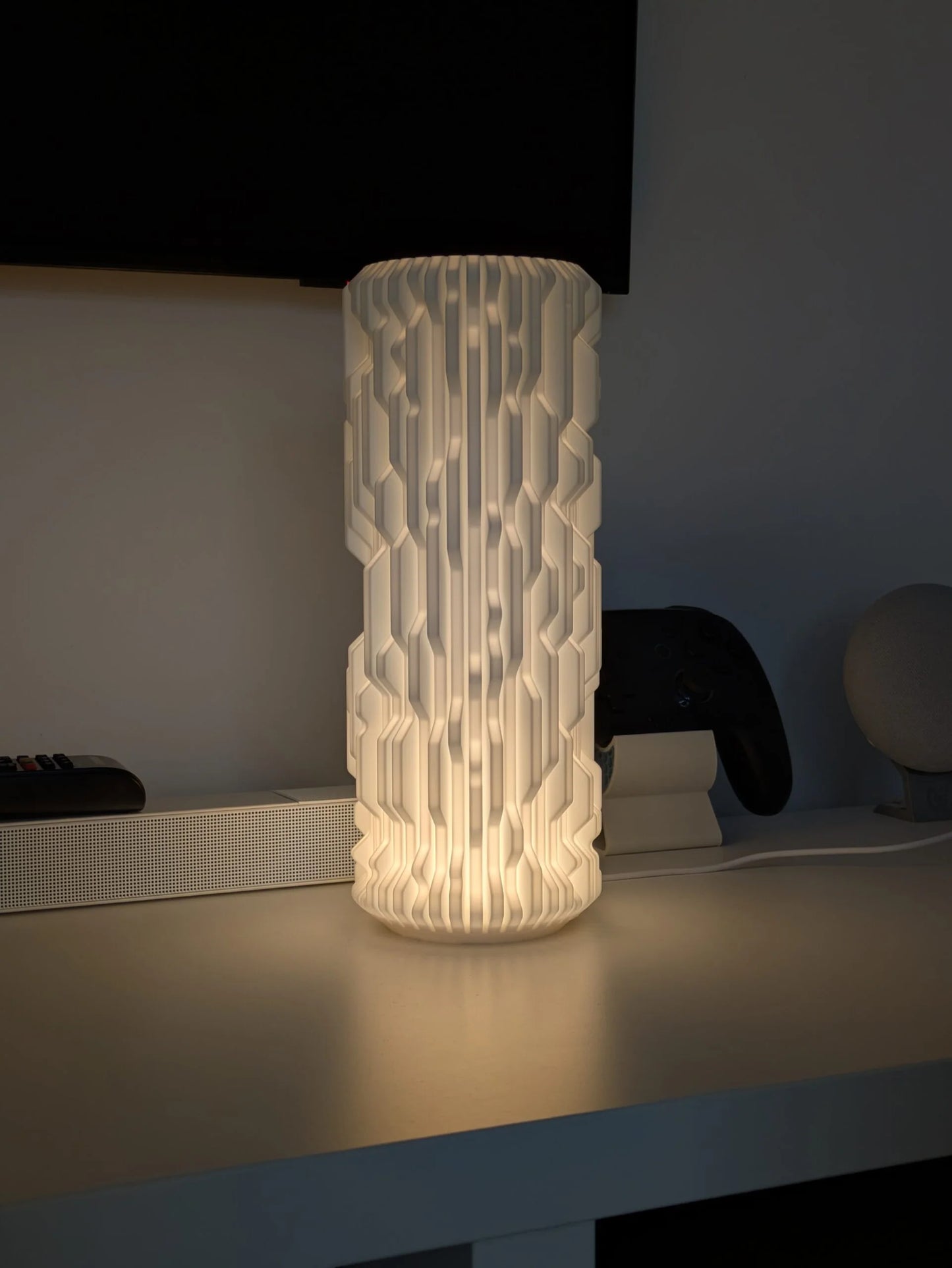 Aura Table/Desk Lamp